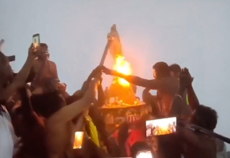 TN: Protest over lighting of Karthigai Deepam; Section 144 imposed in Thirupparankundram TN: Protest over lighting of Karthigai Deepam; Section 144 imposed in Thirupparankundram