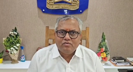 महाराष्ट्र सोशल मीडिया स्टार कोमल काले प्रेमी संग गिरफ्तार, पुलिस ने 10 लाख रुपये का माल किया बरामद