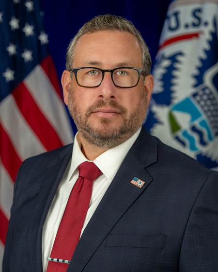 US Senator flags H-1B abuse, raising questions for Indian tech talent