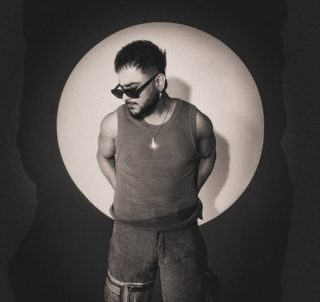 गायक ही नहीं, पियानो के जादूगर भी हैं मिलिंग गाबा, हर सुर में भर देते हैं नई जान