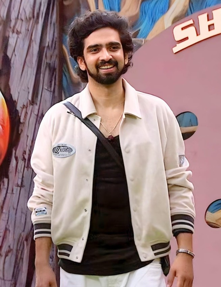 बिग बॉस 19 शो के बीच बदली इमेज, अमाल मलिक स्ट्रेटेजी से बने ट्राफी के मजबूत दावेदार बिग बॉस 19 शो के बीच बदली इमेज, अमाल मलिक स्ट्रेटेजी से बने ट्राफी के मजबूत दावेदार