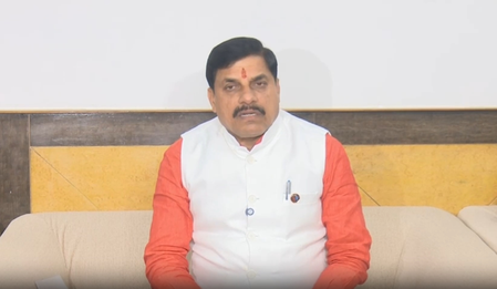 2 करोड़ 72 लाख रुपए के इनामी नक्सलियों ने किया सरेंडर: सीएम मोहन यादव