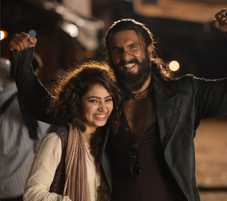 रणवीर सिंह की कला और इंसानियत की सारा अर्जुन मुरीद, कहा- 'मुझे आप पर बहुत गर्व है'