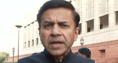 राहुल गांधी चुनाव हारते ही ईवीएम पर दोष लगाने लगते हैं: शशांक मणि त्रिपाठी