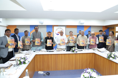 Gujarat’s Jhopadi Electrification Scheme brings light to over 10 lakh poor households Gujarat’s Jhopadi Electrification Scheme brings light to over 10 lakh poor households