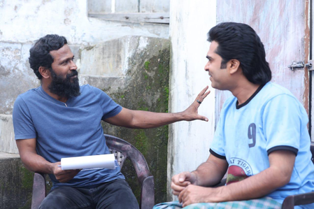 <div>Simbu to shoot for Vetrimaran's 'Arasan' in Kovilpatti until month end</div>