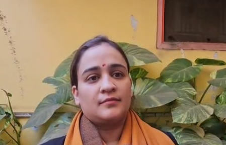 सीएम योगी की कार्रवाई और एसआईआर से घुसपैठिए छोड़ रहे राज्य: अपर्णा यादव सीएम योगी की कार्रवाई और एसआईआर से घुसपैठिए छोड़ रहे राज्य: अपर्णा यादव