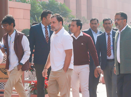 लोकसभा में अमित शाह के भाषण पर राहुल गांधी बोले, गृहमंत्री बहुत घबराए हुए थे