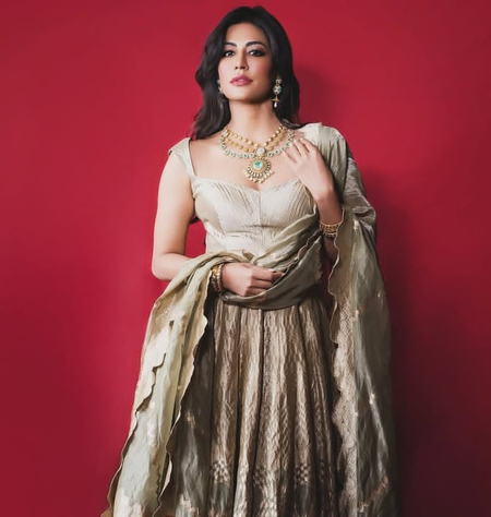 Chitrangda Singh reveals how Deepti Naval offered her own house when she had no place to stay in Mumbai Chitrangda Singh reveals how Deepti Naval offered her own house when she had no place to stay in Mumbai