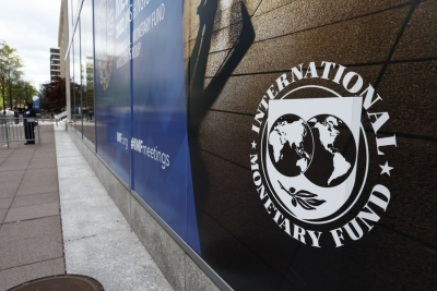 IMF flags risks, slippages in Pakistan reforms despite .2 billion tranche
