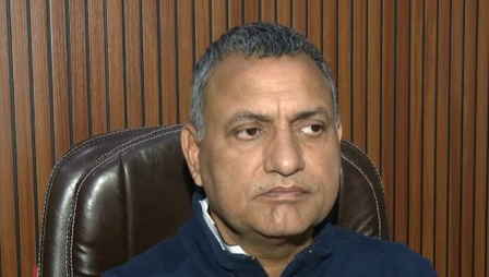 राजद नेता सुधाकर सिंह ने भाजपा सांसद अनुराग ठाकुर से पूछा, नाम बताएं किसने पी थी ई-सिगरेट राजद नेता सुधाकर सिंह ने भाजपा सांसद अनुराग ठाकुर से पूछा, नाम बताएं किसने पी थी ई-सिगरेट