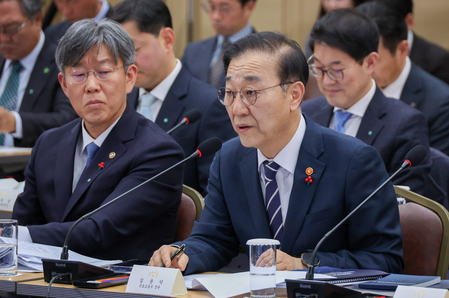 South Korean govt to bring new special law to tighten construction safety rules South Korean govt to bring new special law to tighten construction safety rules