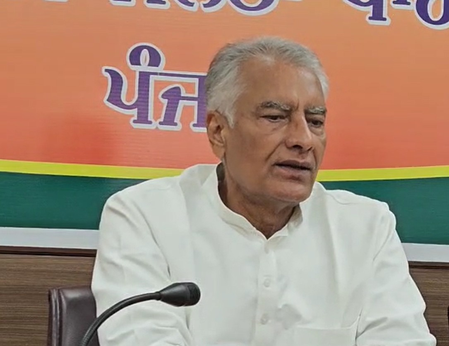 पंजाब सरकार राज्य को खतरनाक दिशा में ले जा रही सुनील जाखड़ पंजाब सरकार राज्य को खतरनाक दिशा में ले जा रही सुनील जाखड़