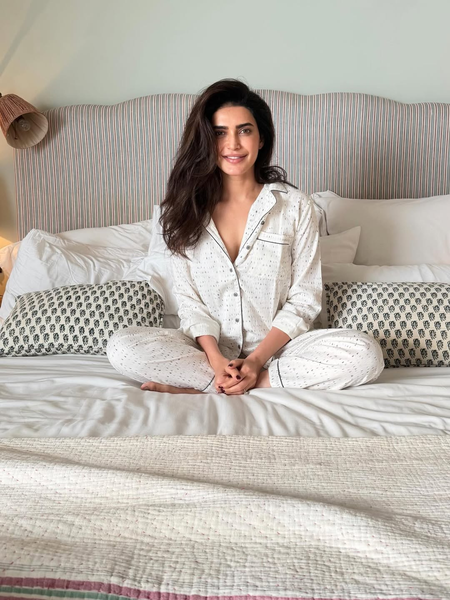 Karishma Tanna’s ‘hair, make-up were going great’ until ‘Bollywood happened’ Karishma Tanna’s ‘hair, make-up were going great’ until ‘Bollywood happened’