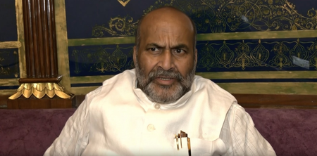 एनसीपी (अजित पवार गुट) ने की मौलाना मदनी की तारीफ, बोले- मुस्लिमों के साथ ज्यादती हो रही एनसीपी (अजित पवार गुट) ने की मौलाना मदनी की तारीफ, बोले- मुस्लिमों के साथ ज्यादती हो रही