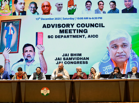 मल्लिकार्जुन खड़गे ने एससी सलाहकार परिषद की पहली बैठक की, दलित आवाज को दबाने का आरोप