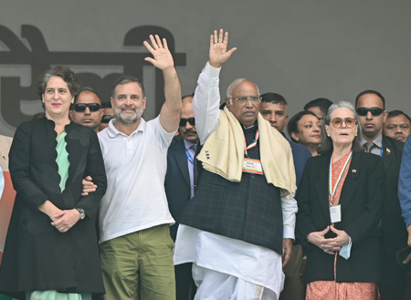 Congress stages rally against ‘vote chori’; Rahul Gandhi pledges to oust Modi govt Congress stages rally against ‘vote chori’; Rahul Gandhi pledges to oust Modi govt