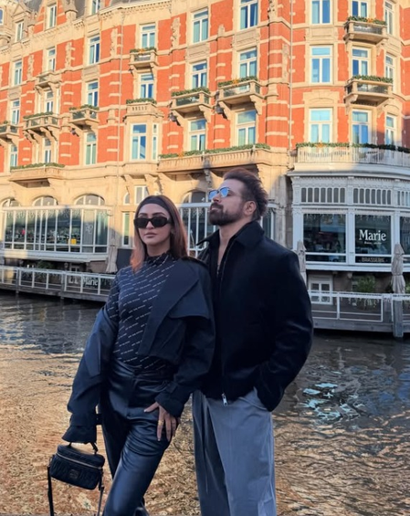 Rithvikk Dhanjani finds joy in art and history during vacation in Amsterdam Rithvikk Dhanjani finds joy in art and history during vacation in Amsterdam