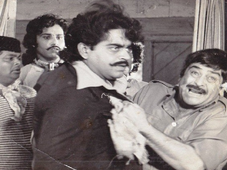 राज कपूर की 101वीं बर्थ एनिवर्सरी पर शत्रुघ्न सिन्हा ने किया याद, फिल्म खान दोस्त का किया जिक्र राज कपूर की 101वीं बर्थ एनिवर्सरी पर शत्रुघ्न सिन्हा ने किया याद, फिल्म खान दोस्त का किया जिक्र