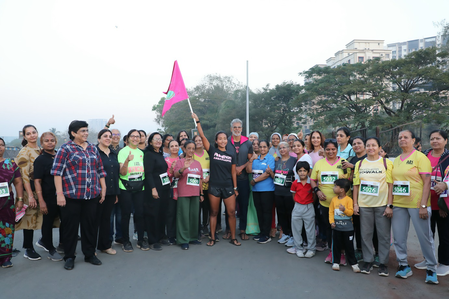 Milind Soman urges grandmothers to break stereotypes through fitness: ‘This is how I want to grow old’ Milind Soman urges grandmothers to break stereotypes through fitness: ‘This is how I want to grow old’