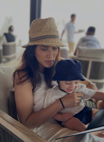 सागरिका घाटके ने सोशल मीडिया पर शेयर की वेकेशन की खूबसूरत झलक