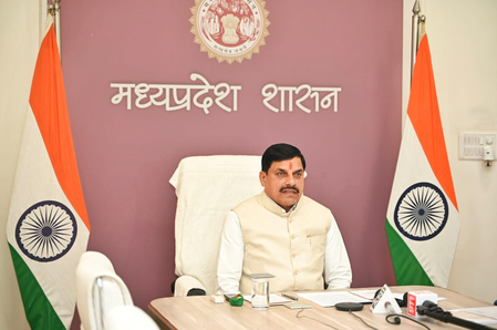 राजा काले और तरुण भट्टाचार्य तानसेन अलंकरण