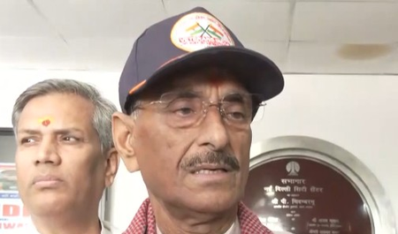 विजय दिवस बहादुर सैनिकों पर गर्व करने का दिन संजय सेठ विजय दिवस बहादुर सैनिकों पर गर्व करने का दिन संजय सेठ