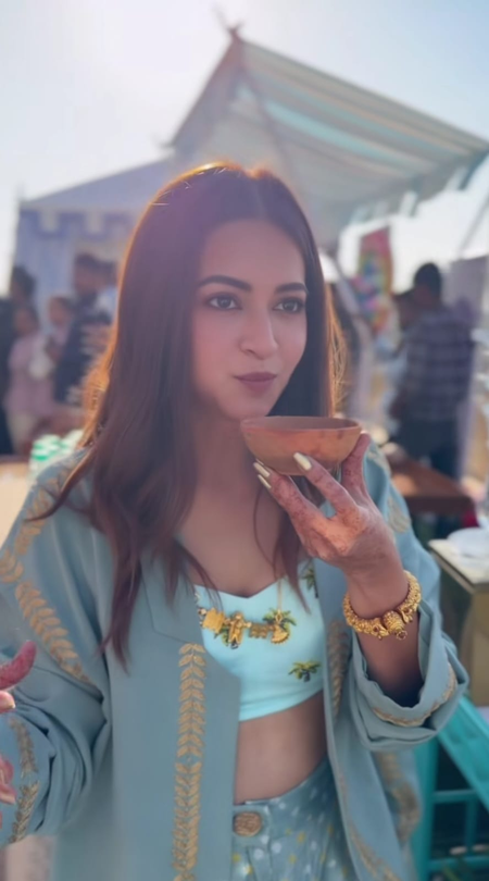 Kriti Kharbanda says ‘all she can think about is “pani puri”,’ expresses love for the snack Kriti Kharbanda says ‘all she can think about is “pani puri”,’ expresses love for the snack