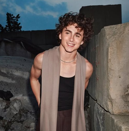 Timothee Chalamet makes rare comment about Kylie Jenner Timothee Chalamet makes rare comment about Kylie Jenner