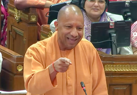 कांग्रेस के तुष्टीकरण और जिन्ना की राजनीति ने वंदे मातरम को बनाया विवाद का मुद्दा  मुख्यमंत्री योगी