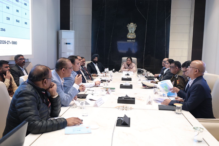 वायु प्रदूषण कम करने के लिए सड़कों से प्राइवेट वाहनों के दबाव को कम करेगी दिल्ली सरकार