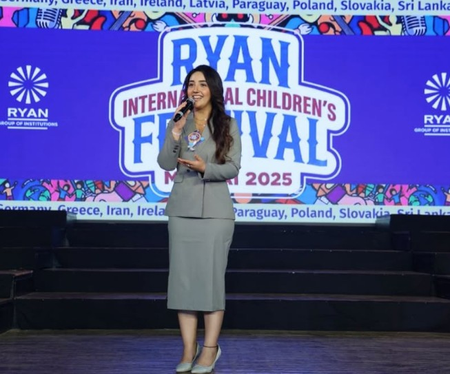 अशनूर कौर अपने स्कूल के फेस्टिवल में बनीं मुख्य अतिथि, शेयर की तस्वीरें