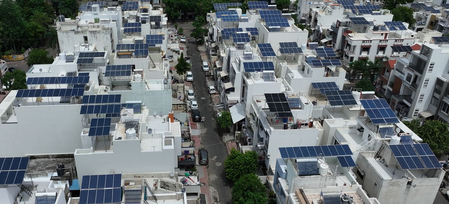 Gujarat crosses 5 lakh rooftop solar installations, retains Number 1 position