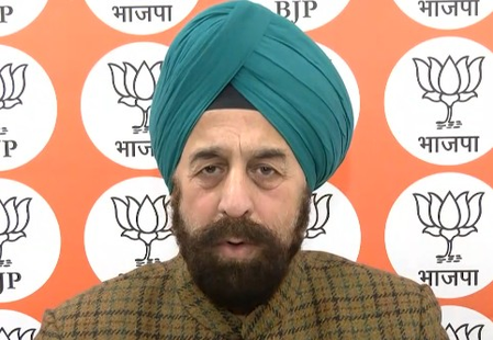 राहुल गांधी देश को भी बदनाम करने लगे हैं आरपी सिंह