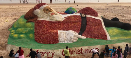 ओडिशा सुदर्शन पटनायक ने रचा इतिहास, सेब और रेत से बनाया दुनिया का सबसे बड़ा सांता क्लॉज इंस्टॉलेशन ओडिशा सुदर्शन पटनायक ने रचा इतिहास, सेब और रेत से बनाया दुनिया का सबसे बड़ा सांता क्लॉज इंस्टॉलेशन