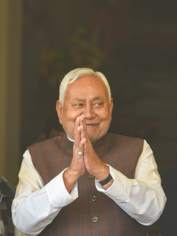 सीएम नीतीश कुमार ने प्रकाश पर्व की तैयारियों का लिया जायजा