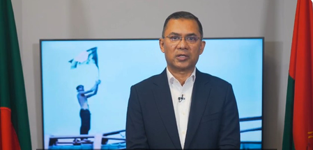 बांग्लादेश की राजनीति में बीएनपी का टर्निंग प्वाइंट, तारिक रहमान की वापसी से बदलेंगे सियासी समीकरण बांग्लादेश की राजनीति में बीएनपी का टर्निंग प्वाइंट, तारिक रहमान की वापसी से बदलेंगे सियासी समीकरण