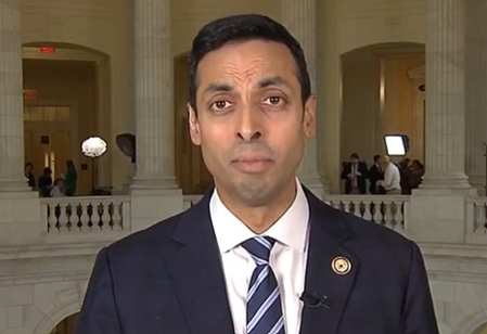 बांग्लादेश में अल्पसंख्यकों की सुरक्षा के लिए यूनुस सरकार ने पर्याप्त कदम नहीं उठाए  अमेरिकी कांग्रेसमैन