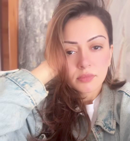 Hansika Motwanni’s New Year resolution is ‘to be late’ Hansika Motwanni’s New Year resolution is ‘to be late’