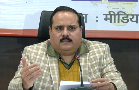 यूपी में वोटर बनने का मौका, 17 और 24 अक्टूबर को हर बूथ पर लगेंगे विशेष कैम्प यूपी में वोटर बनने का मौका, 17 और 24 अक्टूबर को हर बूथ पर लगेंगे विशेष कैम्प