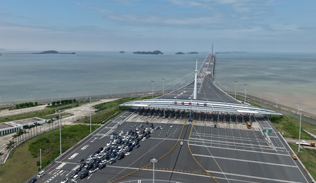 चूहाई राजमार्ग बंदरगाह से यात्रियों की संख्या में इजाफा