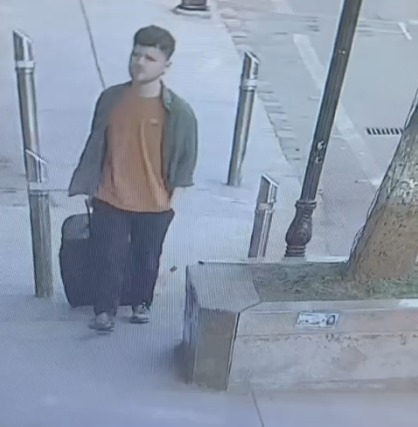 मुंबई: मंत्री नितेश राणे के सरकारी बंगले के बाहर मिला संदिग्ध बैग, मचा हड़कंप