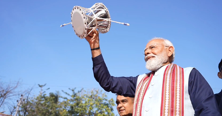 'अनगिनत बलिदानों की यादों को समेटे हुए है सोमनाथ', पीएम मोदी ने शेयर की यात्री की झलकियां