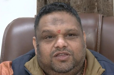 रेलवे ने बताया, ट्रेनों में नॉनवेज खाने के लिए हलाल सर्टिफिकेशन की बाध्यता नहीं  प्रियंक कानूनगो