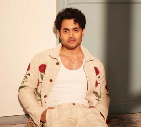 भुवन बाम की पर्सनैलिटी राइट्स को लेकर दिल्ली हाईकोर्ट में सुनवाई, बिना अनुमति के अपलोड की गईं तस्वीरें हटाने का निर्देश भुवन बाम की पर्सनैलिटी राइट्स को लेकर दिल्ली हाईकोर्ट में सुनवाई, बिना अनुमति के अपलोड की गईं तस्वीरें हटाने का निर्देश