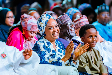 ईयू से राहत, लेकिन अमेरिका से तनाव नाइजीरिया को बदलते अंतरराष्ट्रीय रिश्तों से कितना नफा-नुकसान!