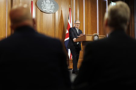 ईरानी लॉन्ग रेंज मिसाइल के निशाने पर ब्रिटेन नहीं पीएम स्टार्मर