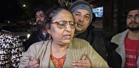 दिल्ली के मौजपुर में कैफे के बाहर फायरिंग: 24 वर्षीय युवक की मौत, परिवार ने लगाए गंभीर आरोप