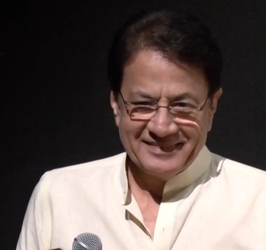 एक्टर्स-टेक्नीशियनों की दिक्कतों पर सरकार का ध्यान, अरुण गोविल ने पीएम मोदी का जताया आभार एक्टर्स-टेक्नीशियनों की दिक्कतों पर सरकार का ध्यान, अरुण गोविल ने पीएम मोदी का जताया आभार