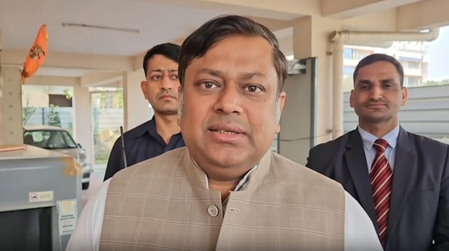 सुकांत मजूमदार का आरोप, चुनाव आयोग के अधिकारियों पर हमले के लिए उकसा रही टीएमसी